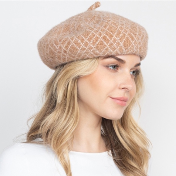 Khaki color Beret hat - Picture 3 of 4